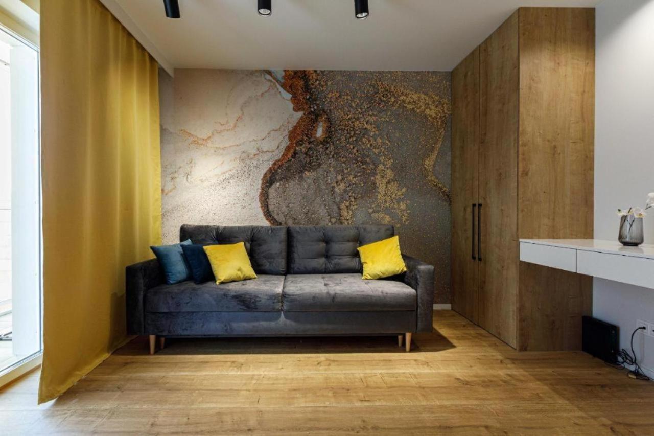 Urban Chic - Studio Apartment - Odra View&Witolda Вроцлав Экстерьер фото